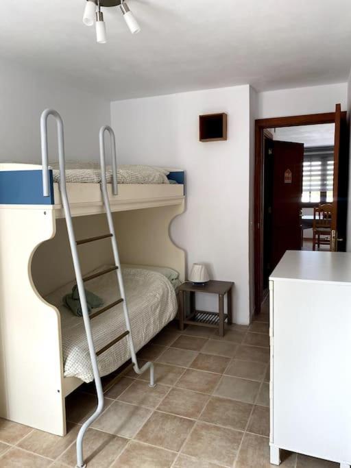 Orange House, Surf&Yoga Lajares Villa ภายนอก รูปภาพ